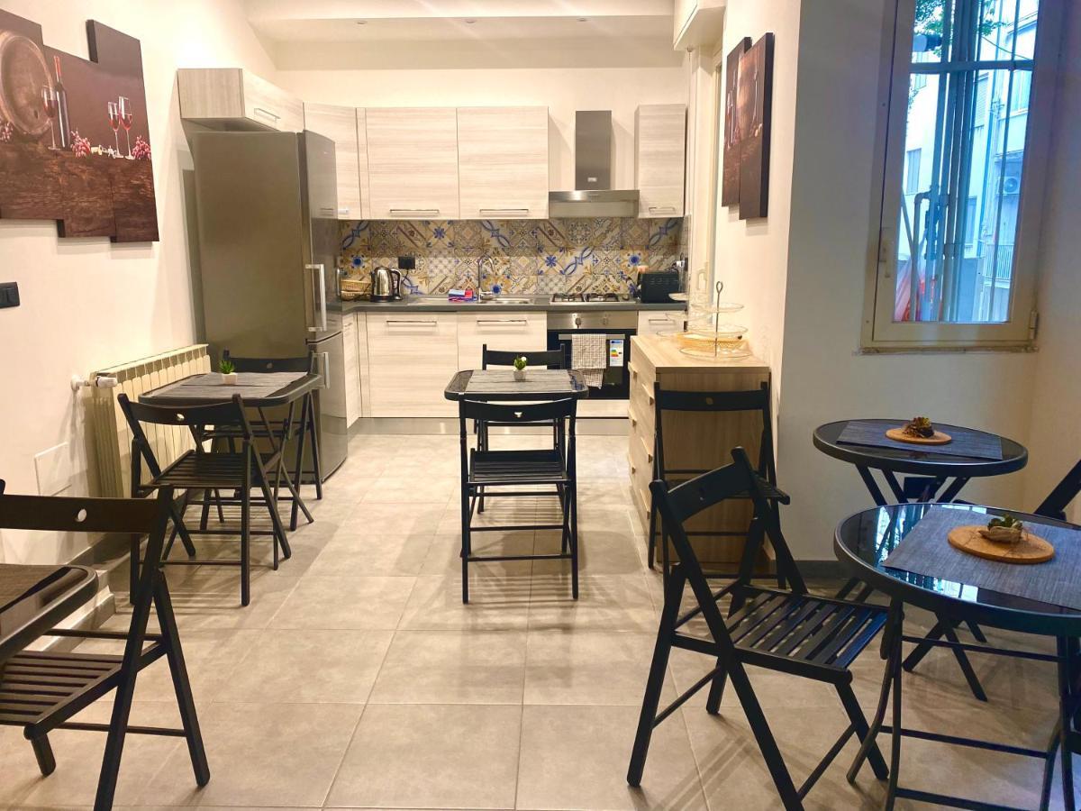 B&B I Miti Dell Etna Catania Centro Vicino Il Duomo Extérieur photo